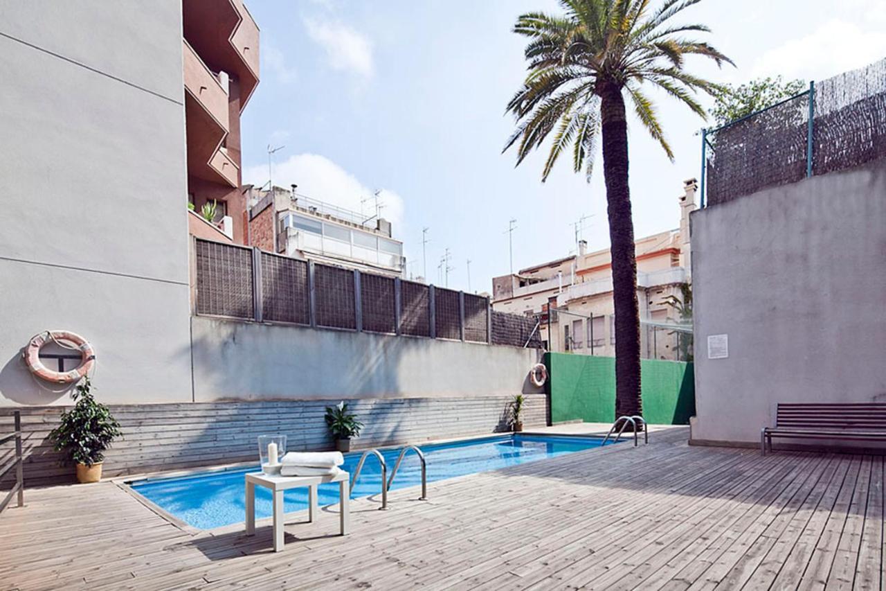 Mid-Term Rentals In Barcelona With Swimming Pool Exterior foto